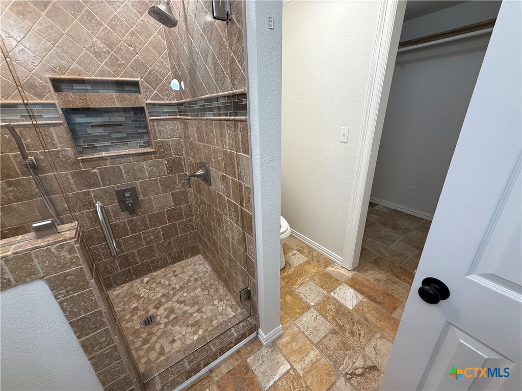 111 S College Street Property Photo 17