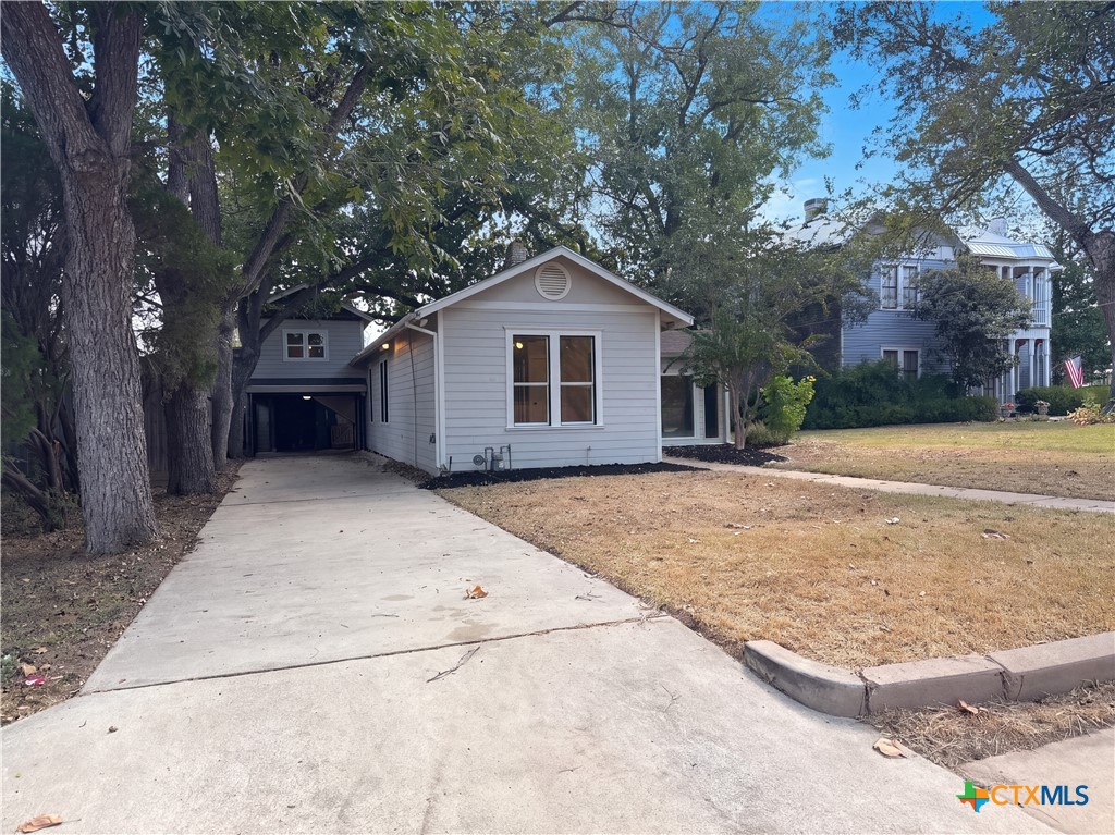 111 S College Street Property Photo 26