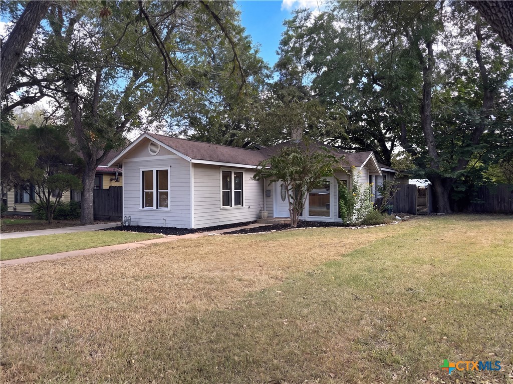 111 S College Street Property Photo 27