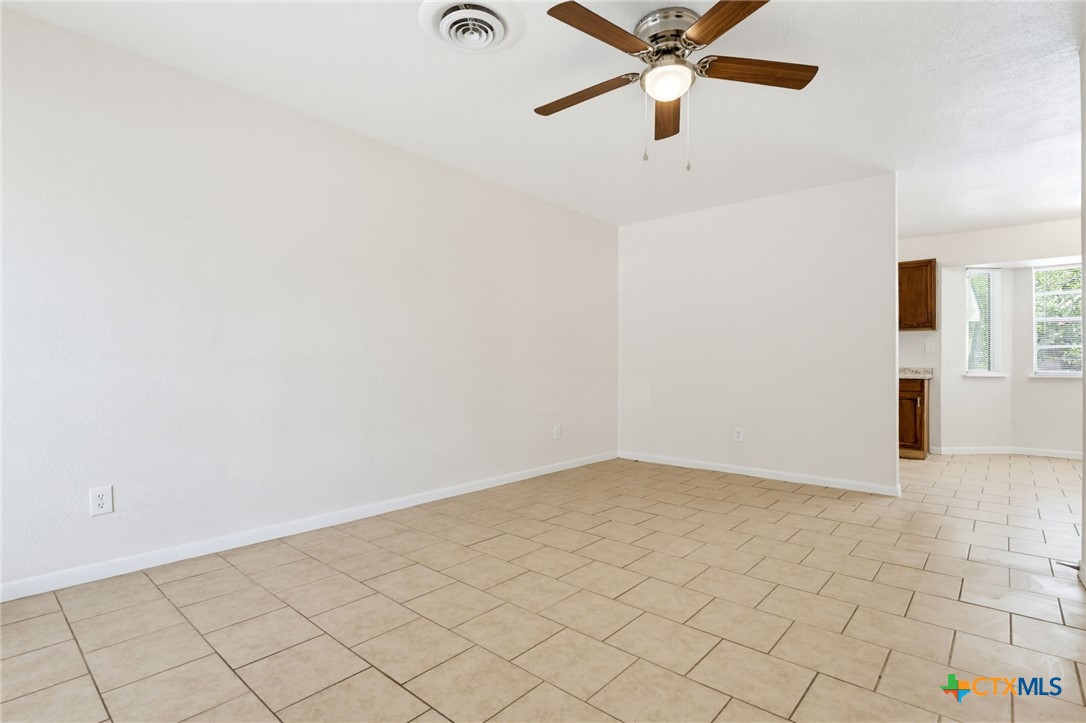 303 Carothers Street Property Photo 4