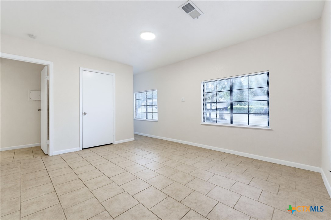 303 Carothers Street Property Photo 21