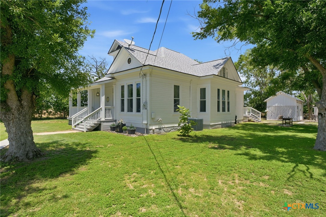 1500 Fleming Drive Property Photo 3