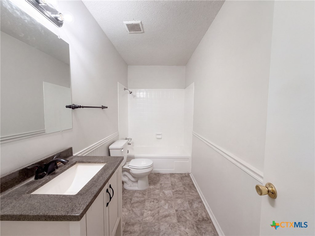 2105 Kirk Avenue Property Photo 12