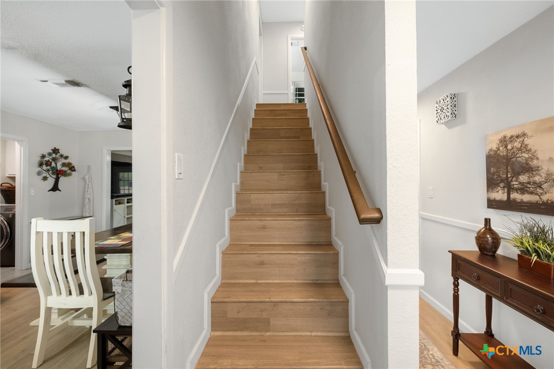 208 Meadow Drive Property Photo 23
