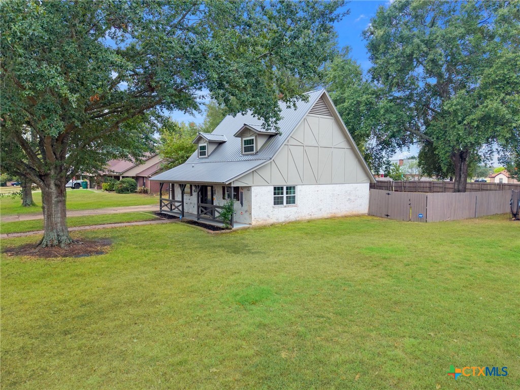 208 Meadow Drive Property Photo 35