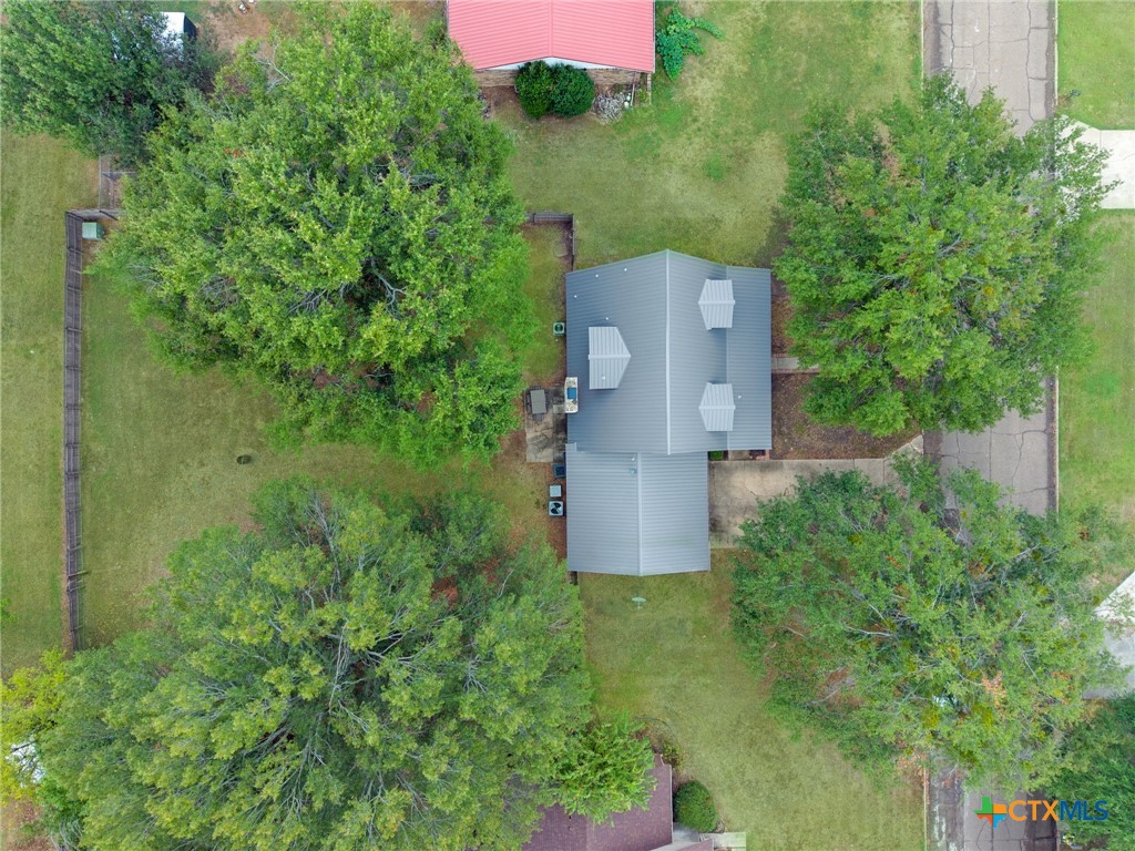 208 Meadow Drive Property Photo 41