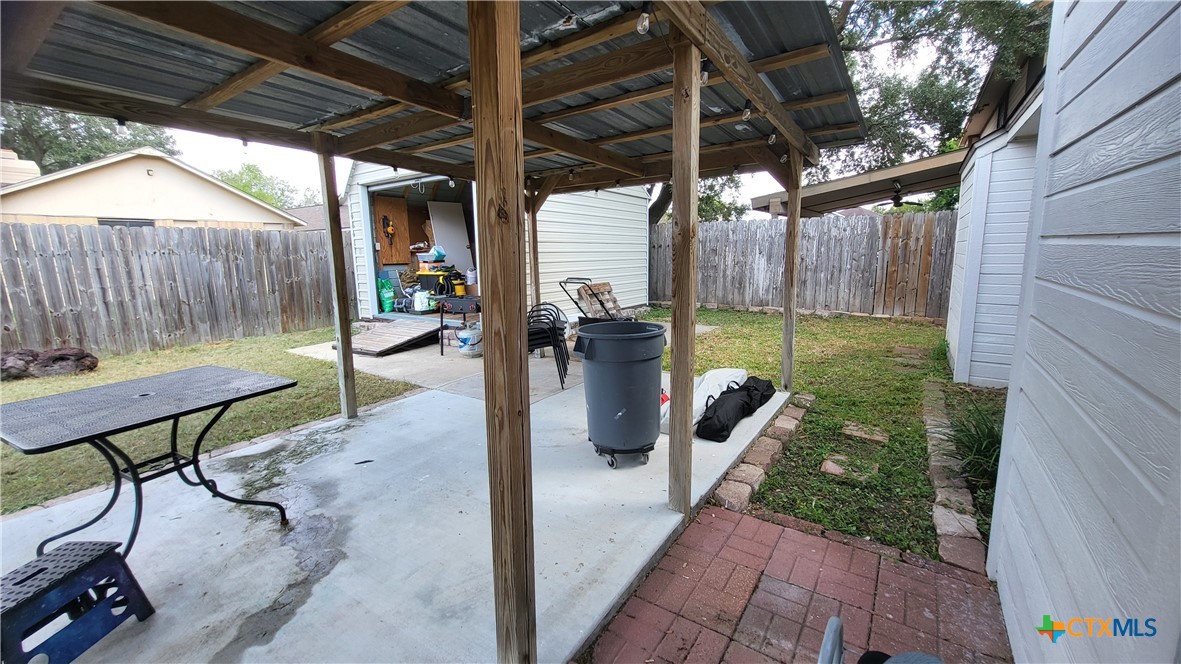 422 Kingwood Drive Property Photo 17
