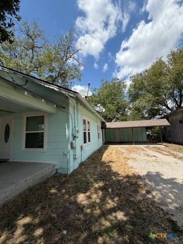 322 W Austin Street Property Photo 5