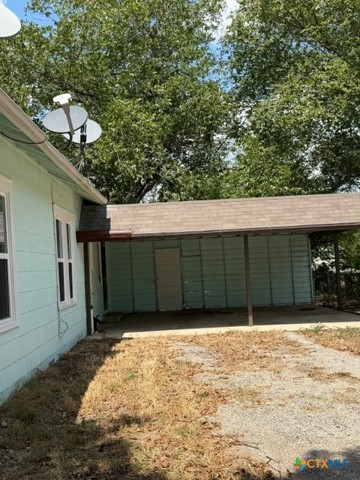 322 W Austin Street Property Photo 6