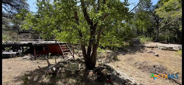 502 Creekside Drive