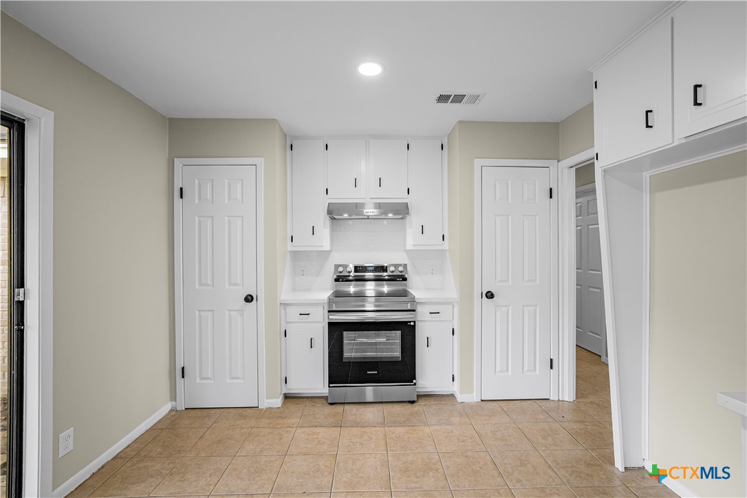 114 Laramie Drive Property Photo 21