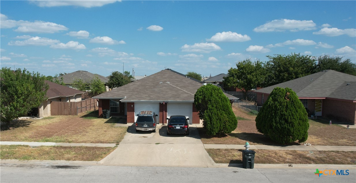 4604 Bowles Drive Property Photo 1