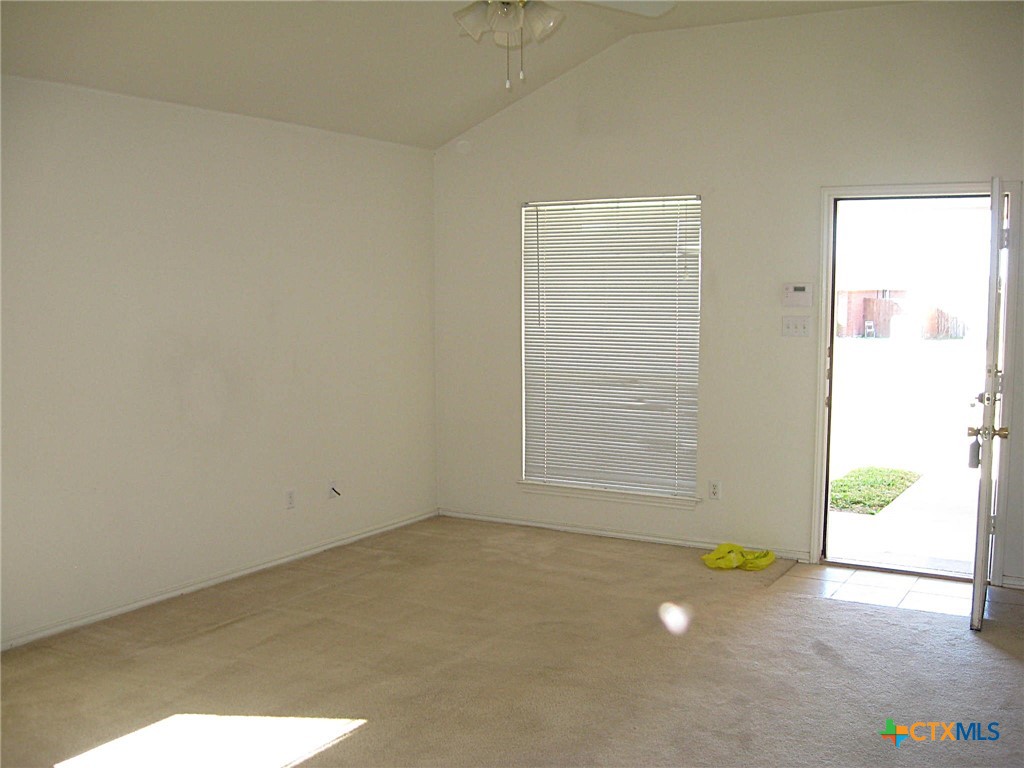 4604 Bowles Drive Property Photo 3