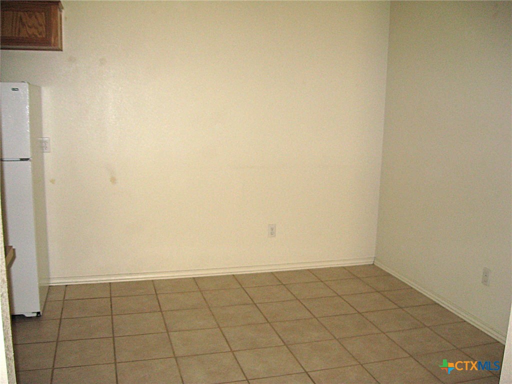 4604 Bowles Drive Property Photo 9