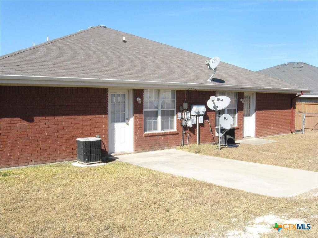 4604 Bowles Drive Property Photo 15
