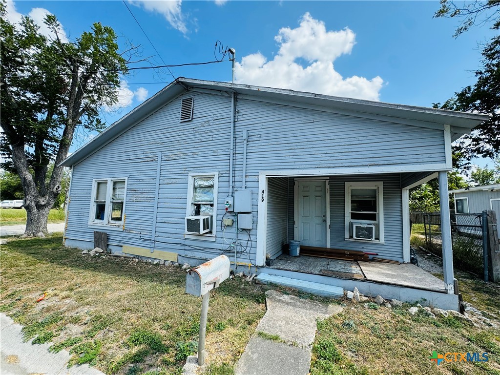 419 Braden Street Property Photo 1