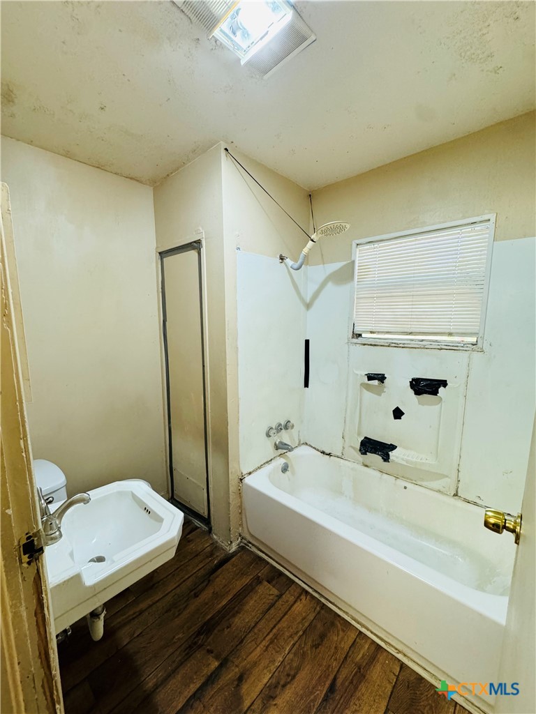 419 Braden Street Property Photo 8