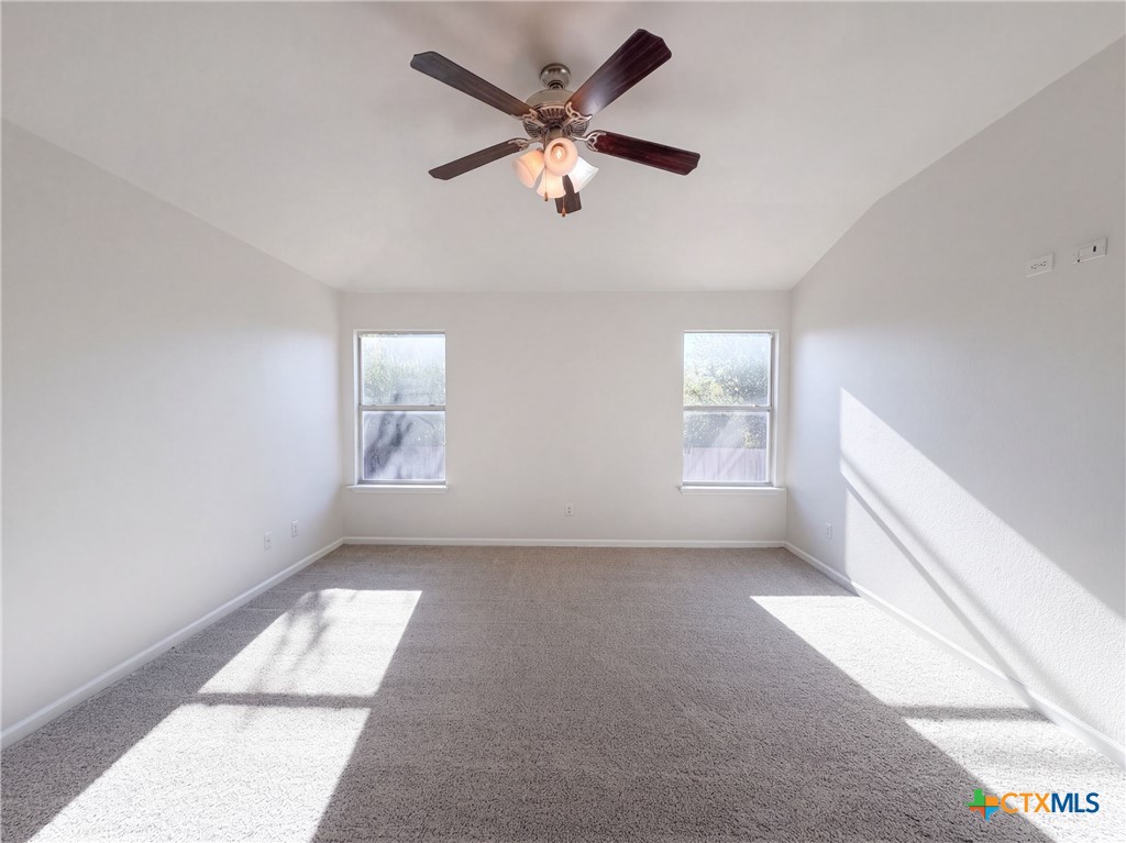 707 Pumpkin Drive Property Photo 4