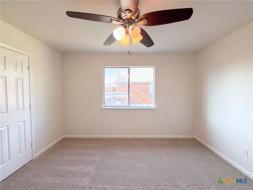 707 Pumpkin Drive Property Photo 9