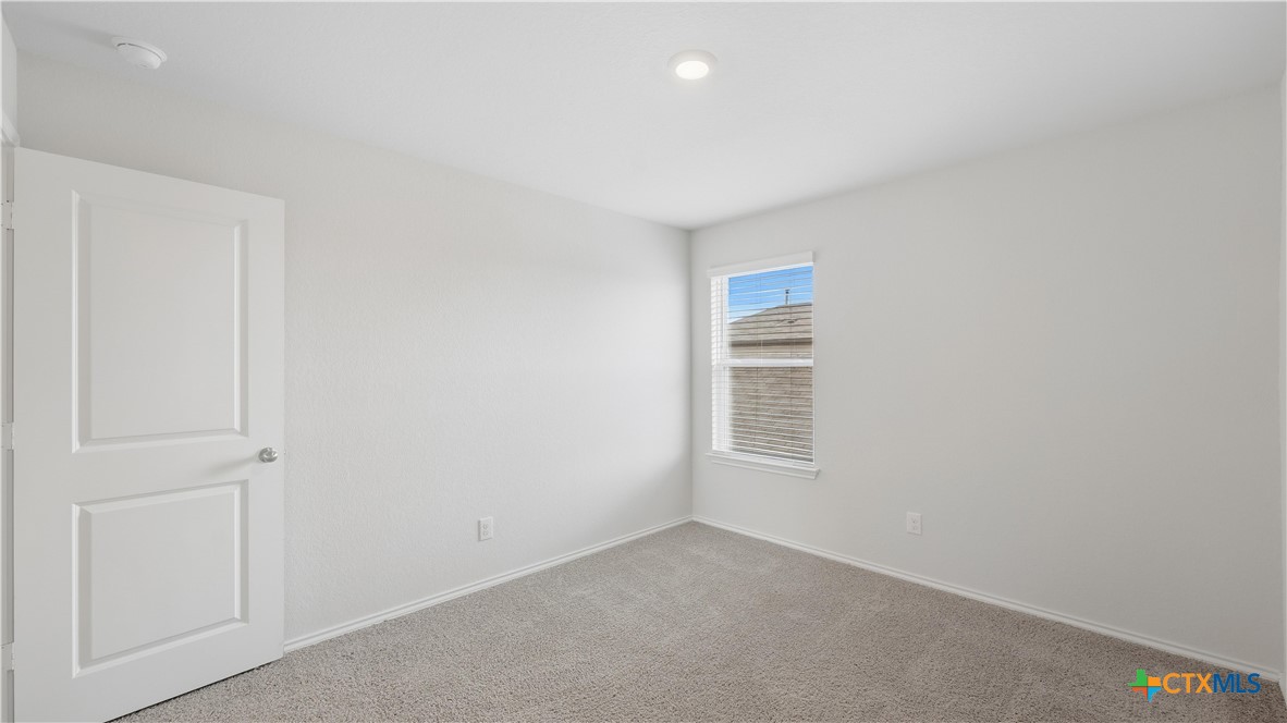 2924 Panther Spring Property Photo 33