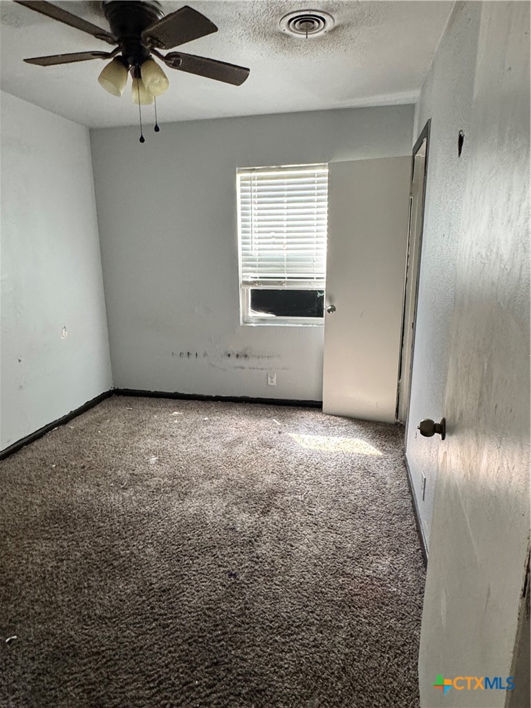 1505 N W S Young Drive Property Photo 12