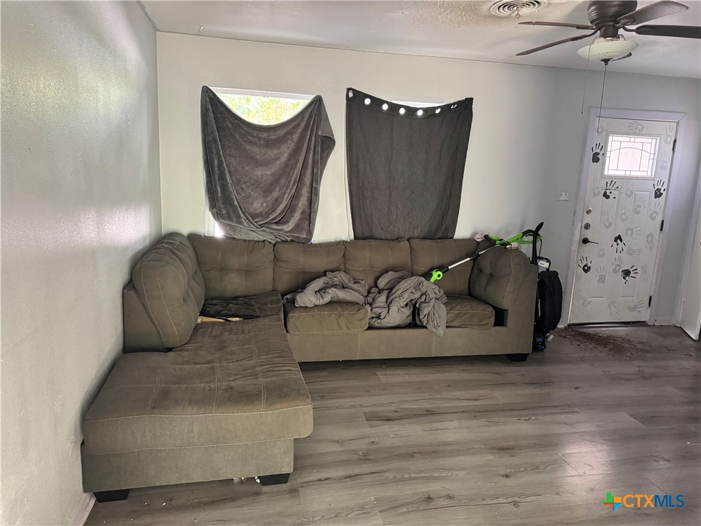 1505 N W S Young Drive Property Photo 16