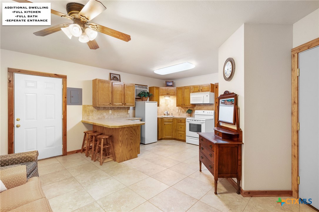 1236 Rivercrest Drive Property Photo 28