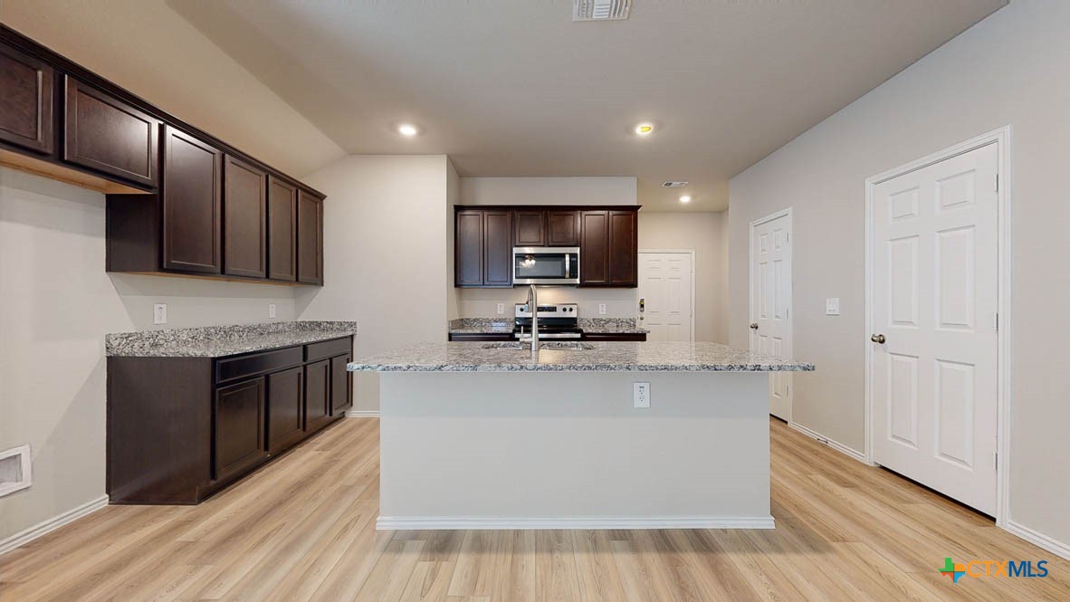 529 Fritze Drive Property Photo 3