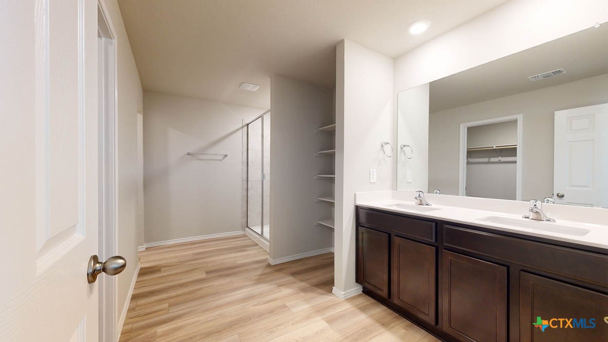 529 Fritze Drive Property Photo 15