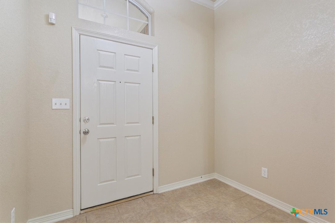 1410 Loving Trail Property Photo 5