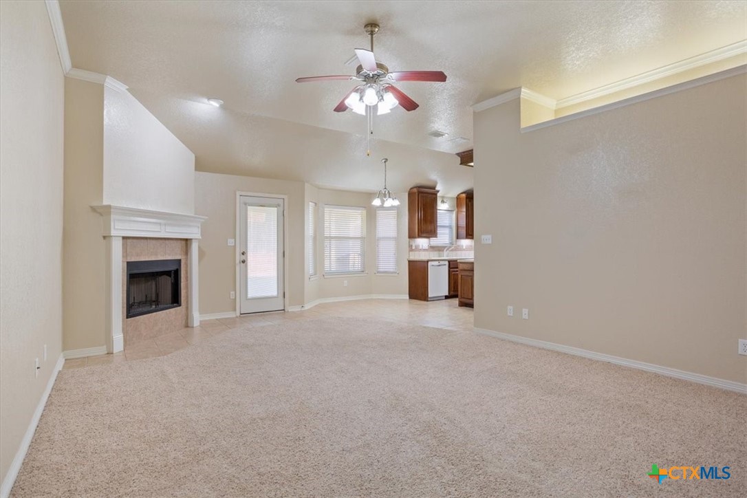 1410 Loving Trail Property Photo 9