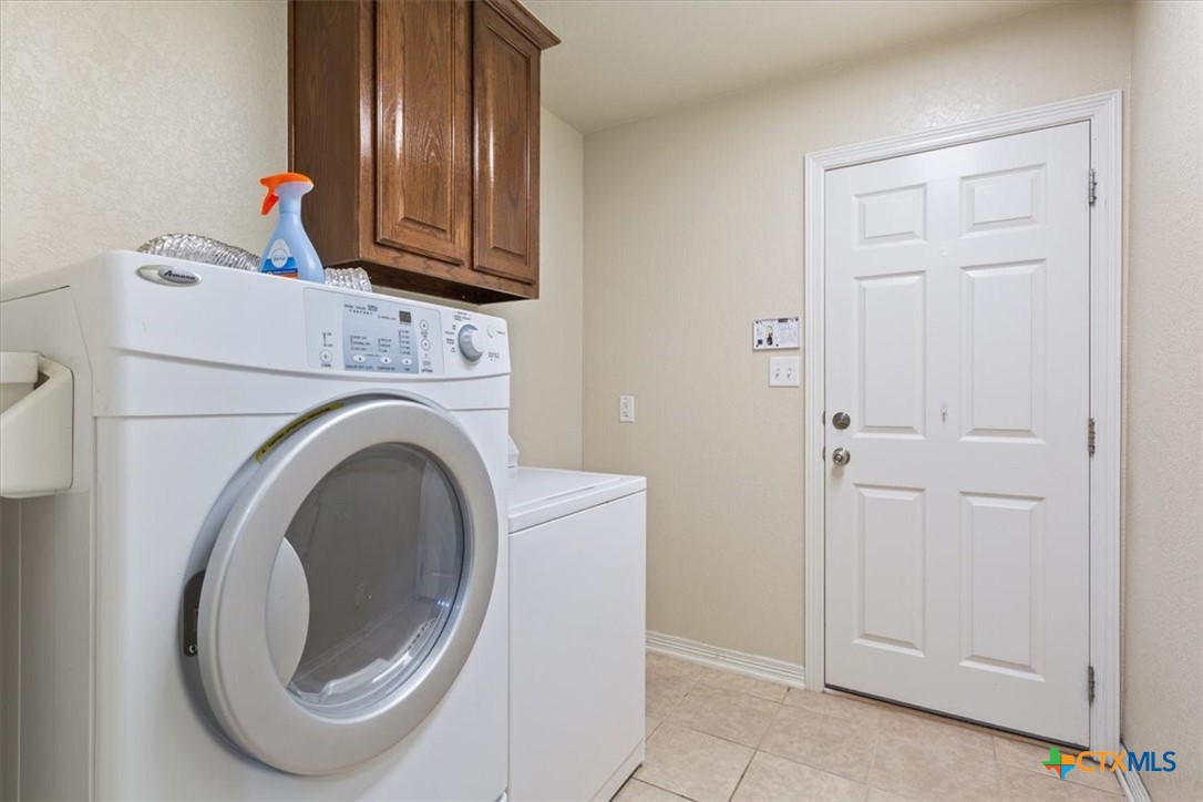 1410 Loving Trail Property Photo 22