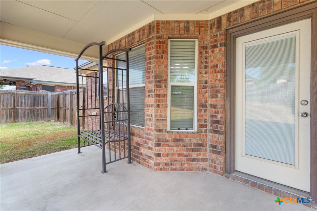 1410 Loving Trail Property Photo 23