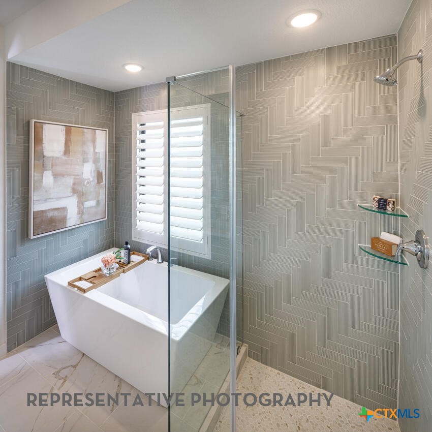 670 Broomsedge Street Property Photo 28