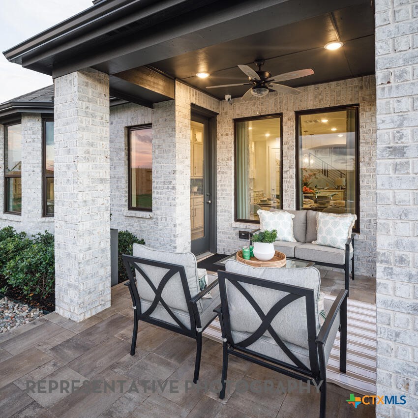 670 Broomsedge Street Property Photo 45