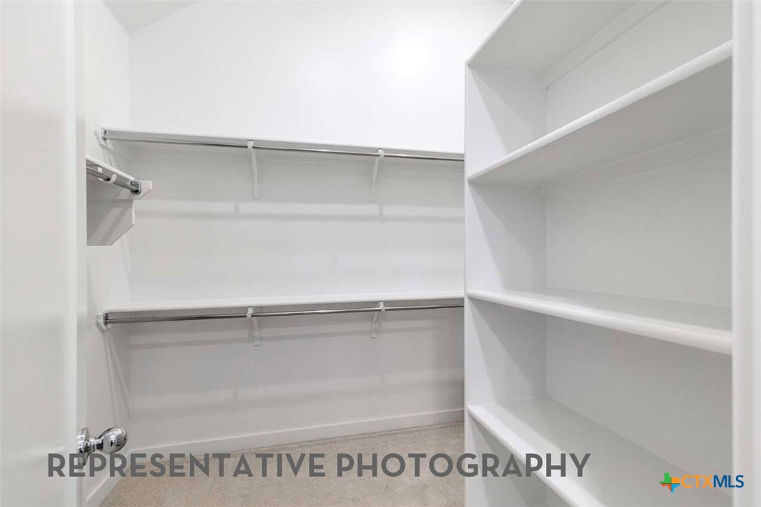654 Broomsedge Street Property Photo 23