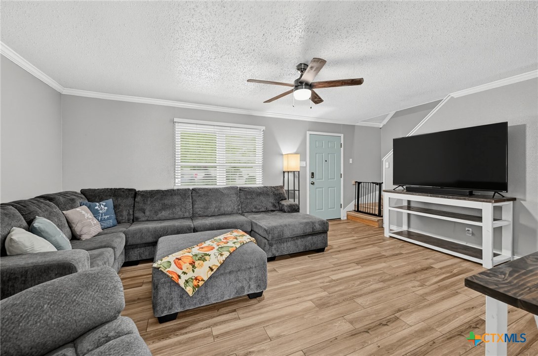 521 Phoenix Drive Property Photo 4
