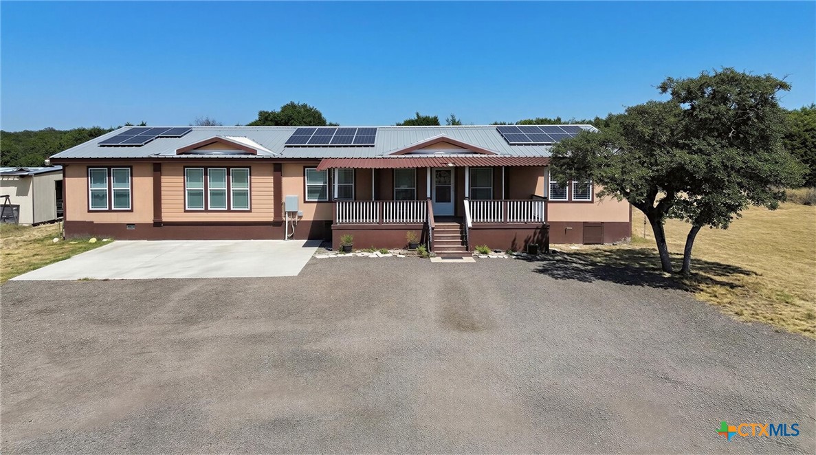602 County Road 3068 Property Photo 1