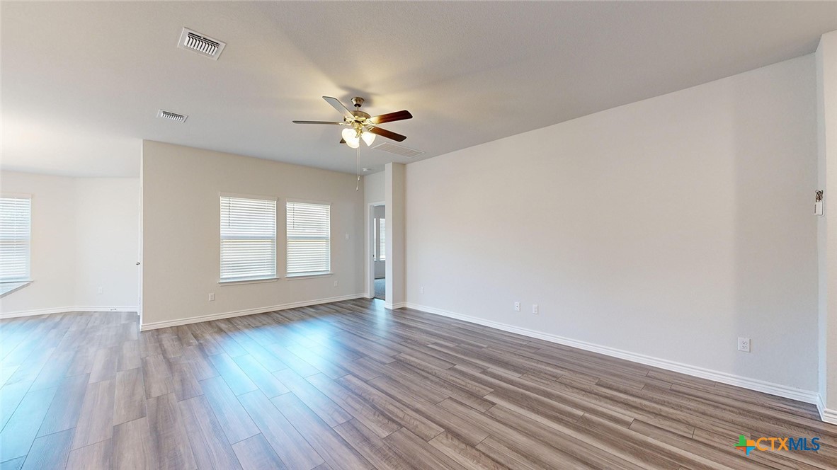 1895 Caponier Street Property Photo 14