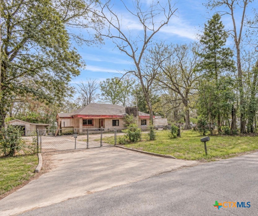 24786 Pecan Road Property Photo 2