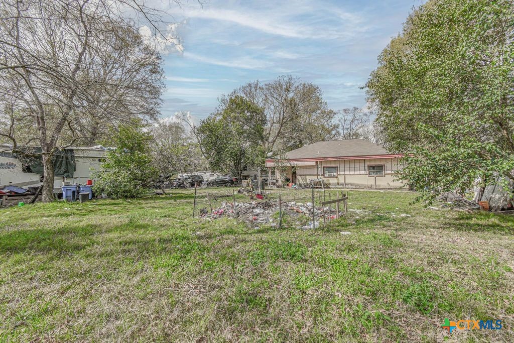 24786 Pecan Road Property Photo 6