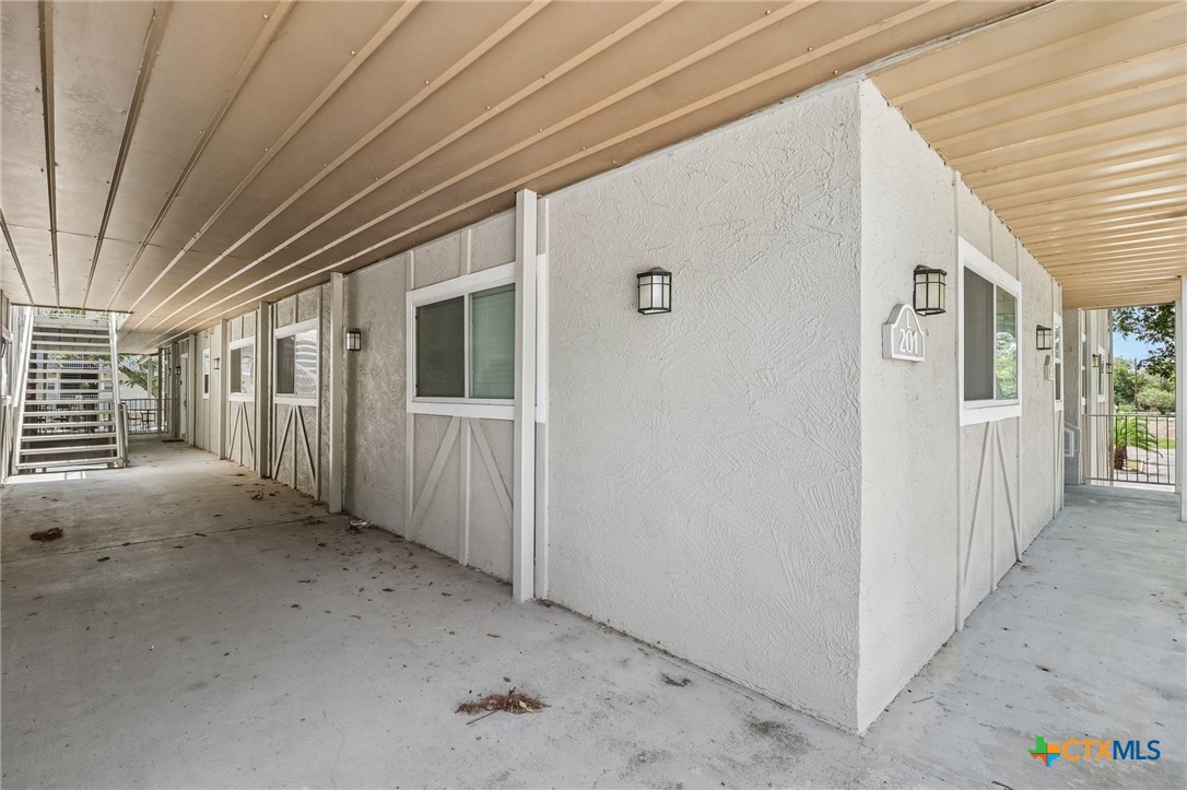730 E Mather Bldg L Unit 201 Street Property Photo 26
