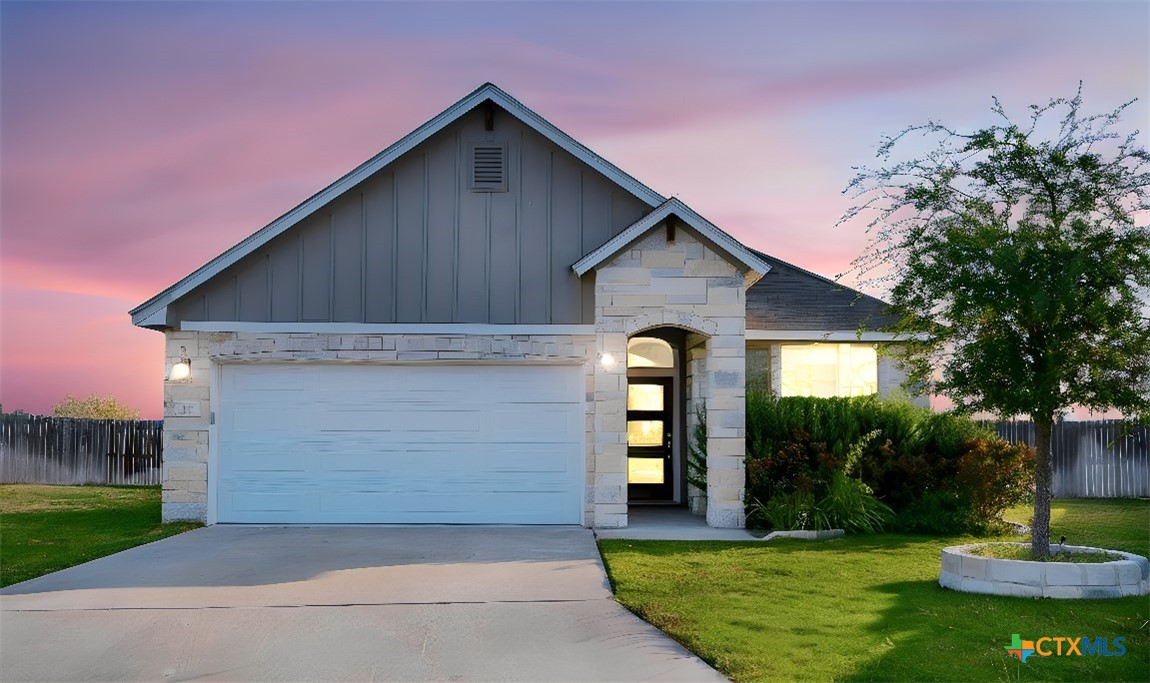 737 Skylar Heights Drive Property Photo 12