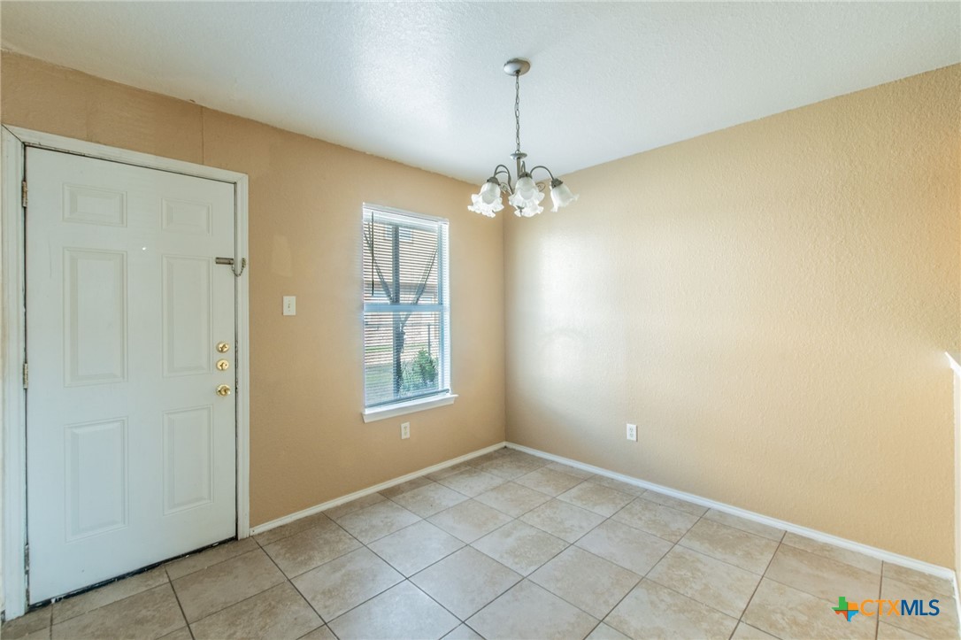 3203 Toledo Drive Property Photo 7
