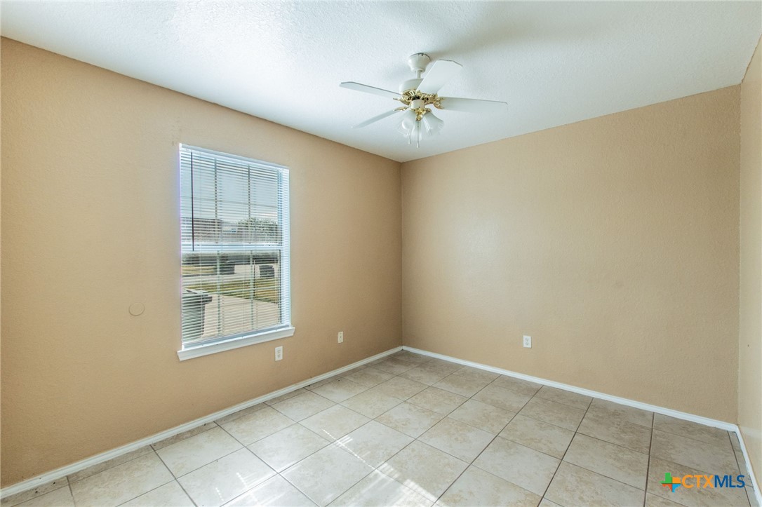 3203 Toledo Drive Property Photo 10