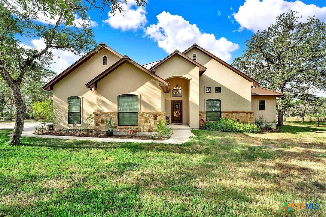 1021 Fm 3432 Property Photo 2