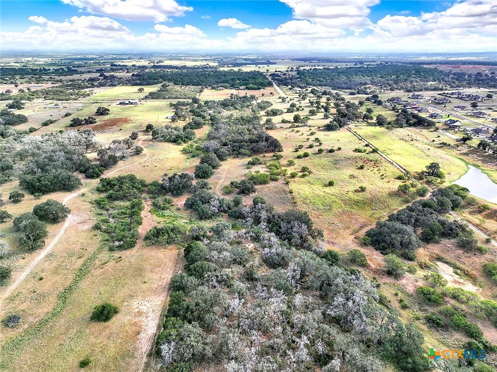 1021 Fm 3432 Property Photo 4