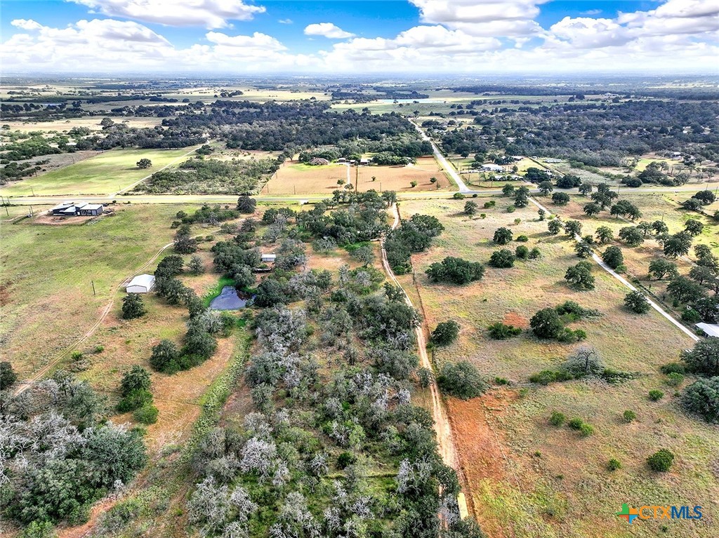 1021 Fm 3432 Property Photo 5