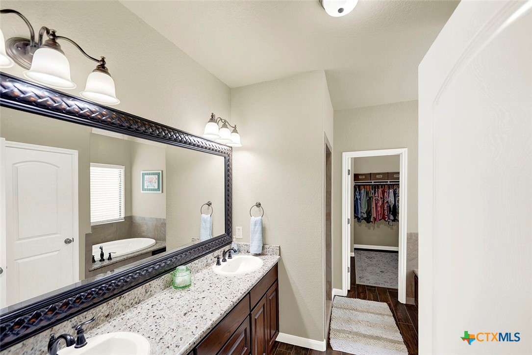 1021 Fm 3432 Property Photo 36