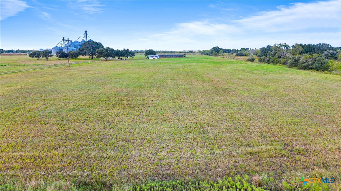 130 County Road 230 Property Photo 6